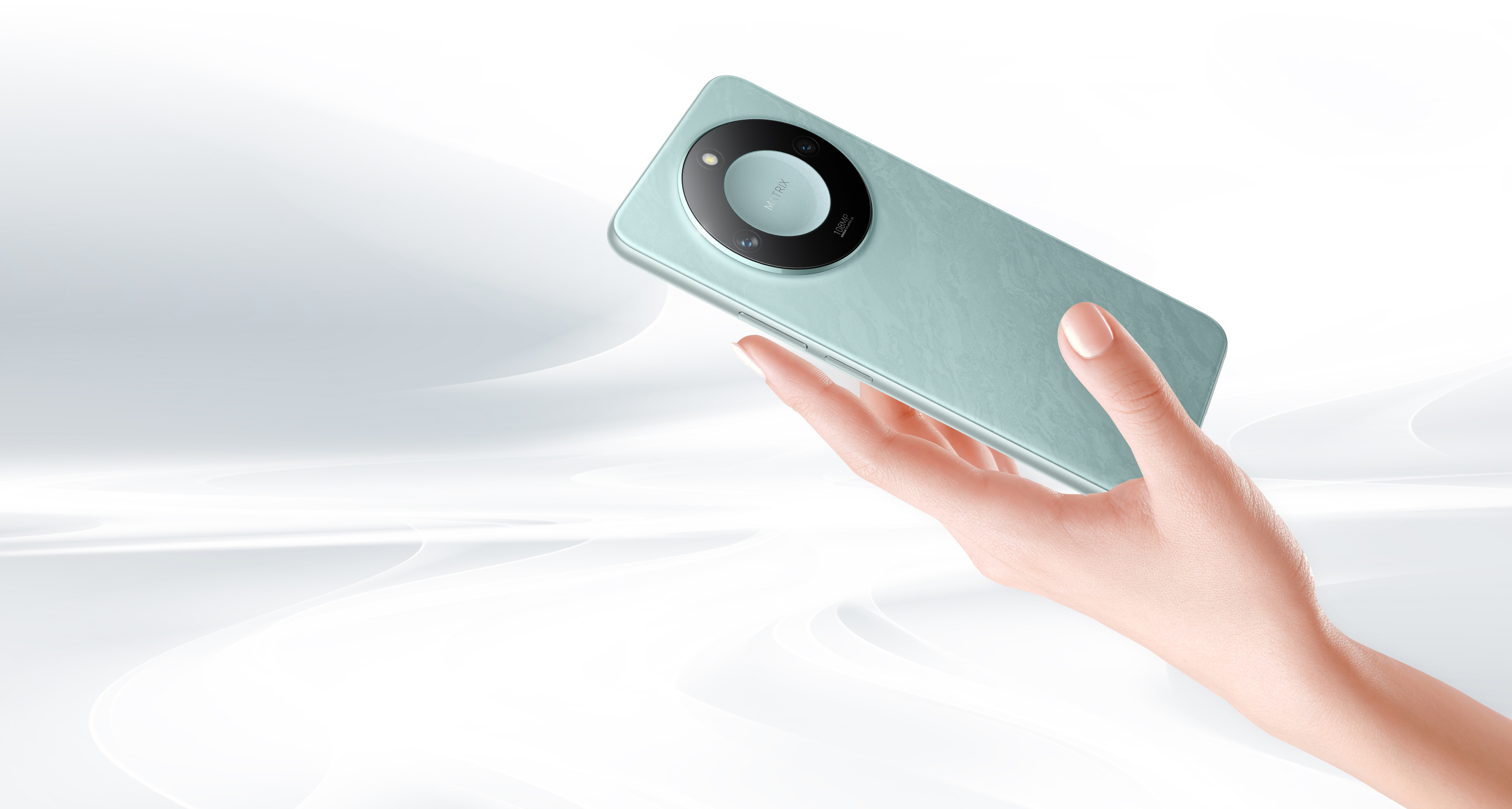 Comfortable to Hold, Ultra-slim to Intrigue